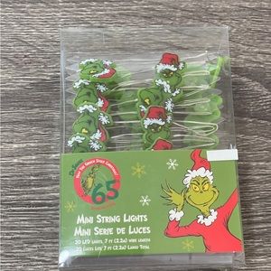 Grinch Mini String Lights 20 LED Grinch Heads.